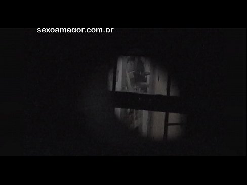 ❤️ Lourinho é secretamente filmado por um voyeur de bairro escondido atrás de tijolos ocos ❤❌ Porno de qualidade em pt-br.newsexpress.xyz ☑